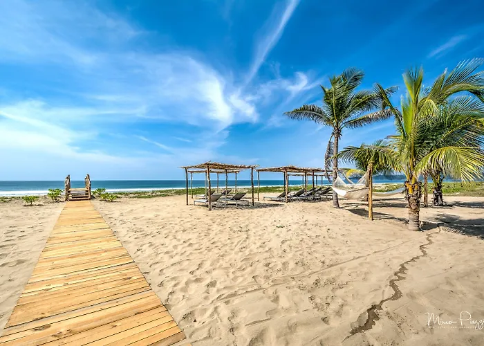 Hotel Marea Beachfront Zihuatanejo