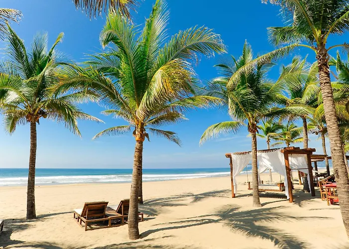 Marea Beachfront Hotel 4*