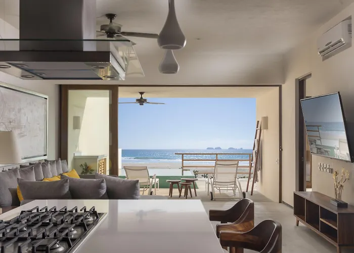 Hotel Marea Beachfront Zihuatanejo