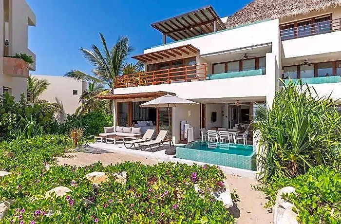 Marea Beachfront 4*