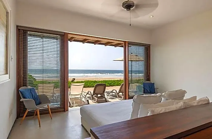 Hotel Marea Beachfront Zihuatanejo