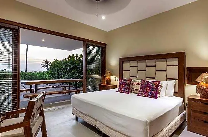 Marea Beachfront 4* Zihuatanejo