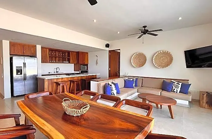 Marea Beachfront Hotel Zihuatanejo