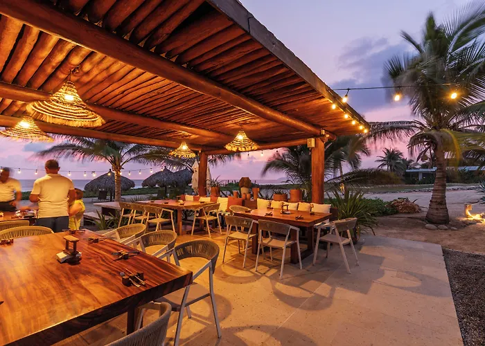 Marea Beachfront Hotel